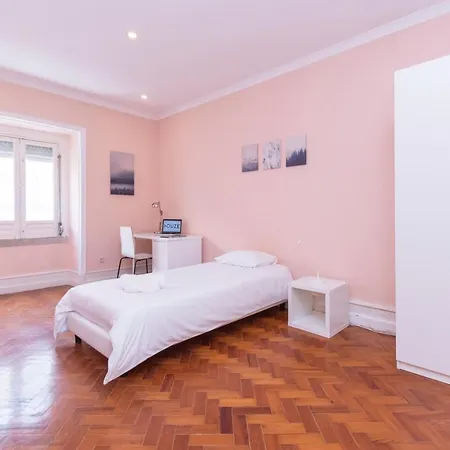 Houze 7 Bedroom Apartment In Charming Lapa